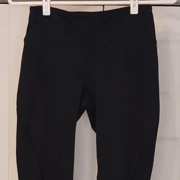 #67 3/$18 - Columbia Black Leggings Size Small - Picture 4 of 5